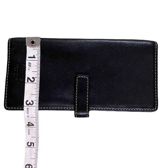 Coach ~ Black Wallet/Card holder ~ Lilac Interior ~ smooth leather ~ strap/snap - Picture 8 of 8